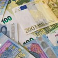 Evro pao na najniži nivo za 17 meseci: Dve krize mu zadaju udarac, analitičari poručuju da to nije kraj