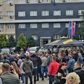 Nastavljeni protesti u Leposaviću, Zvečanu i Zubinom Potoku, građani uznemireni zbog prebijanja dece