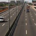Vesić: Šteta od blokade autoputa četiri miliona evra, to je „politika nasilja“
