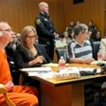 Прва пресуда родитељима детета које је извршило масовно убиство у школи - до 15 година затвора за брачни пар из Мичигена