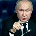 Putin: Rusija će rasti zajedno sa Arktikom, tamo su glavni mineralni resursi