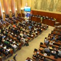 Sednica Skupštine Vojvodine - pred odbornicima završni račun budžeta (RTV 1)