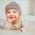 Jeste tmuran utorak, ali ima lepih vesti: U Novom Sadu rođeno 20 beba, među njima i blizanci