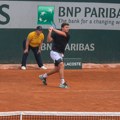 Kecmanović eliminisan sa Rolan Garosa
