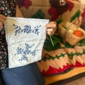 Ćilimi se ne peru, već se iznesu na sunce na vidovdan: Domaćica Biljana čuva srpske običaje od zaborava (foto)