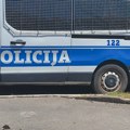 Prišla ženi na šetalištu u Baru i iz ruke joj istrgla novčanik sa 450 evra: Državljanka Srbije uhapšena u Crnoj Gori