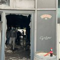 Saznajemo: Kafić u Novom Beogradu koji je izgoreo je zapaljen, na njega je bačen "Molotovljev koktel"!