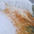 Prizor kao iz horor filma - naučnici otkrili zašto najhladniji glečer na planeti doslovno "krvari"