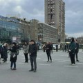 Završena blokada raskrsnice kod novosadskog sajma, ali se dve grupe građana ne razilaze
