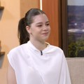 Učestvovala je na Evroviziji, a poslednjih godina peva u Knezu. Uz njeno pevanje je igrala i Vesna Pećanac, a ova pevačica joj…
