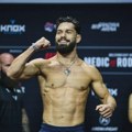 VIDEO Albanac provocirao usred Beograda, pa dobio batine