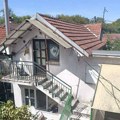 Osumnjičeni se sam prijavio, sa njima bila i Ruskinja: Prve slike sa mesta jezivog zločina na Voždovcu (foto)