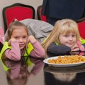 Gradonačelnik ugostio mališane iz vrtića “Maslačak”: u vrtićima rekordnih 2700 dece Zrenjanin - Dečija nedelje