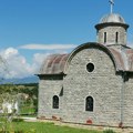 „Sistemski pokušaj zatiranja svega srpskog na Kim“ Opljačkana crkva Svetog Arhangela Gavrila u Osojanu