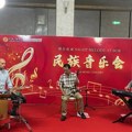 Kineski virtuoz oduševio srpsku publiku: Na drevnom instrumentu svirao "Tamo daleko", "Hajde Jano" i brojne druge klasike!