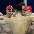 Plivačka štafeta Velike Britanije osvojila zlato u trci na 4x200 slobodno na OI