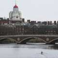 Harvard tužio Trampovu administraciju, federalni sudija blokirao zabranu upisa stranih studenata