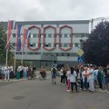 Protest studenata u blokadi i zaposlenih u UKC Vojvodine zbog privođenja medicinskog tehničara