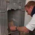 Renovirao staru kuću, pa doživeo neviđeni šok Evo šta je ugledao u kaminu kada je počeo da ga čisti