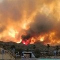 Pakao na ostrvu Evija! Požar se približio kućama, stanovnici beže pred plamenom