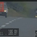 BAHATO: Motociklista u Vladimircima vozio brzinom od 185km/h u naselju!