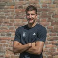 (VIDEO) Bogdan Bogdanović ima novi tim, a i novi broj na dresu