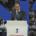 Prema svecu i tropar: N1 nije pokleknuo pred Vučićem