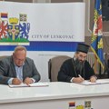 Gradonačelnik Cvetanović i vladika Arsenije potpisali ugovor o unutrašnjem uređenju hrama Svetog Simeona Mirotočivog