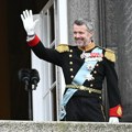 Danska dobila kralja: Frederik X nakon proglašenja pozdravio na hiljade ljudi ispred palate