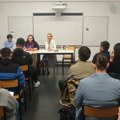 Пред студентима српског и у Савету Европе: Писци Јелена Ленголд и Александар Баљак на турнеји у Француској