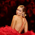 Gigi Hadid prihvatila je trentuno najveći trend stilizovanja kose FOB