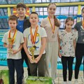 „Posejdonci“ blistali u Skoplju: Ispivali medalje, Nikola i Veljko plivači mitinga (foto)