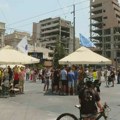 Profesori koji blokiraju raskrsnicu kod Vlade: U 17 h saopštavamo odluku šta i kako dalje