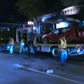 Prve fotografije nesreće kod Sajma: Sudar automobila u 4 ujutru, petoro mladih teško povređeno