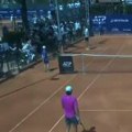 Skandal! Poznati bosanski teniser umalo da se potuče sa navijačem usred meča! Nazvao ga ""idiotom"", a onda je nastao haos…