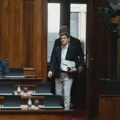 Brnabić negirala da postoje dva teksta pravosudnih zakona i upotrebu zvučnog topa