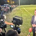 Veličanstven događaj na Brezakovom stadionu: Ministar Gajić i Dejan Kovačević svečano predali na upotrebu sistem rasvete…