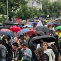 Protest studenata u blokadi i neformalnih grupa prosvetnih radnika ispred Vlade Srbije
