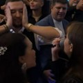 Prija peva, a Uroš Živković plače kao kiša! Isplivao do sada neviđeni snimak sa svadbe mladog pevača (video)
