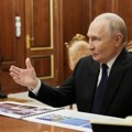 Putin: Desetine zemalja širom sveta trenutno pati od haosa i bezakonja