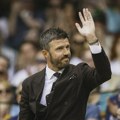 FOTO Đoković je "magnet" za zvezde na Vimbldonu, još jedan slavni fudbaler gledao njegov meč
