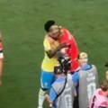 Haland uništio Brazil, posle nastao pozdrav za sva vremena, Vinisijus prišao Norvežaninu, svi su se oduševili