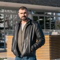 "Živeli smo u vešernici, u zajedničkoj prostoriji u zgradi": Naš pevač otkrio kroz šta je sve prošao, o ovim detaljima je samo…