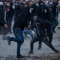 Protesti u Albaniji: Tenzije ispred Raminog kabineta, policija koristila vodene topove