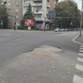 Udarne rupe na prometnoj raskrsnici kod Kičeva, Direkcija da reaguje pre nego što dođe do nezgode