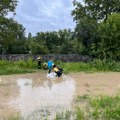 Rastu vodostaji reka u Sloveniji: Strahuje se od novih poplava i klizišta, deo građana evakuisan