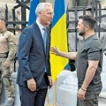 Stoltenberg: Ukrajinci protiv Rusa napreduju „malo po malo”