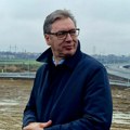 Tačno u 11 sati: Vučić obilazi jedinice Ratnog vazduhoplovstva i protivvazduhoplovne odbrane u Batajnici