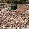 Građani zabrinuti zbog gomilanja smeća! Deponija u Užicu nakon požara i dalje ne radi - upućen apel ministarstvu