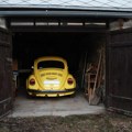 Mnogi vozači ne znaju za ovu caku: Evo kad parkiranje automobila ispred vlastite garaže može skupo koštati